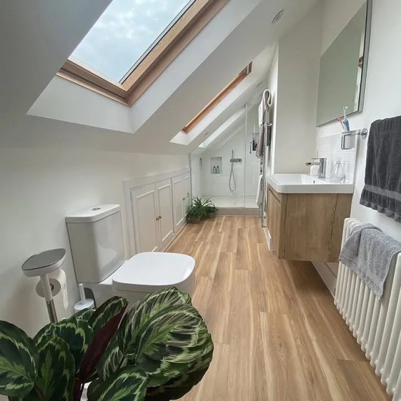 Corner Bathroom r73tetq3nldjtafimsghb73bjuzgp7qhhds1v6hhz4