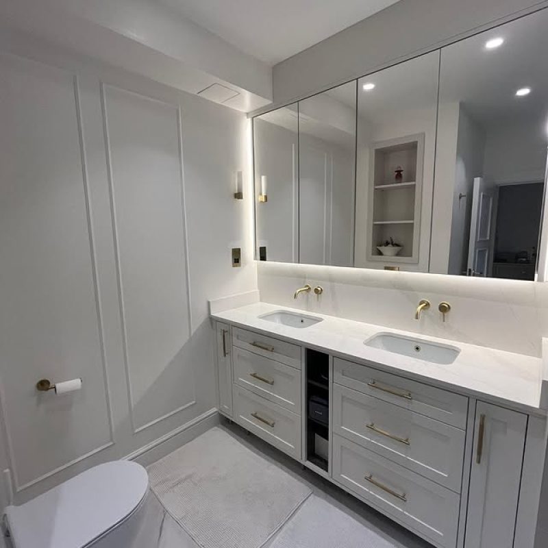 Modern Bathroom